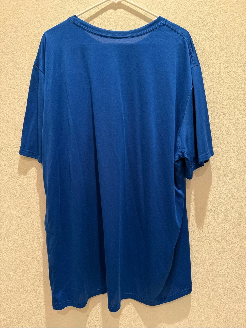 Nike Men's Royal Blue Short Sleeve Athletic Tee with Black Swoosh